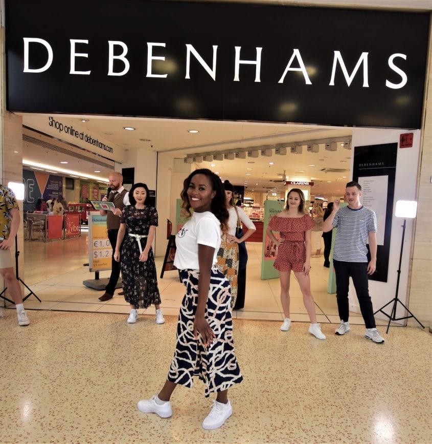 Flash mobs showcase the hottest summer trends at The Mall Luton