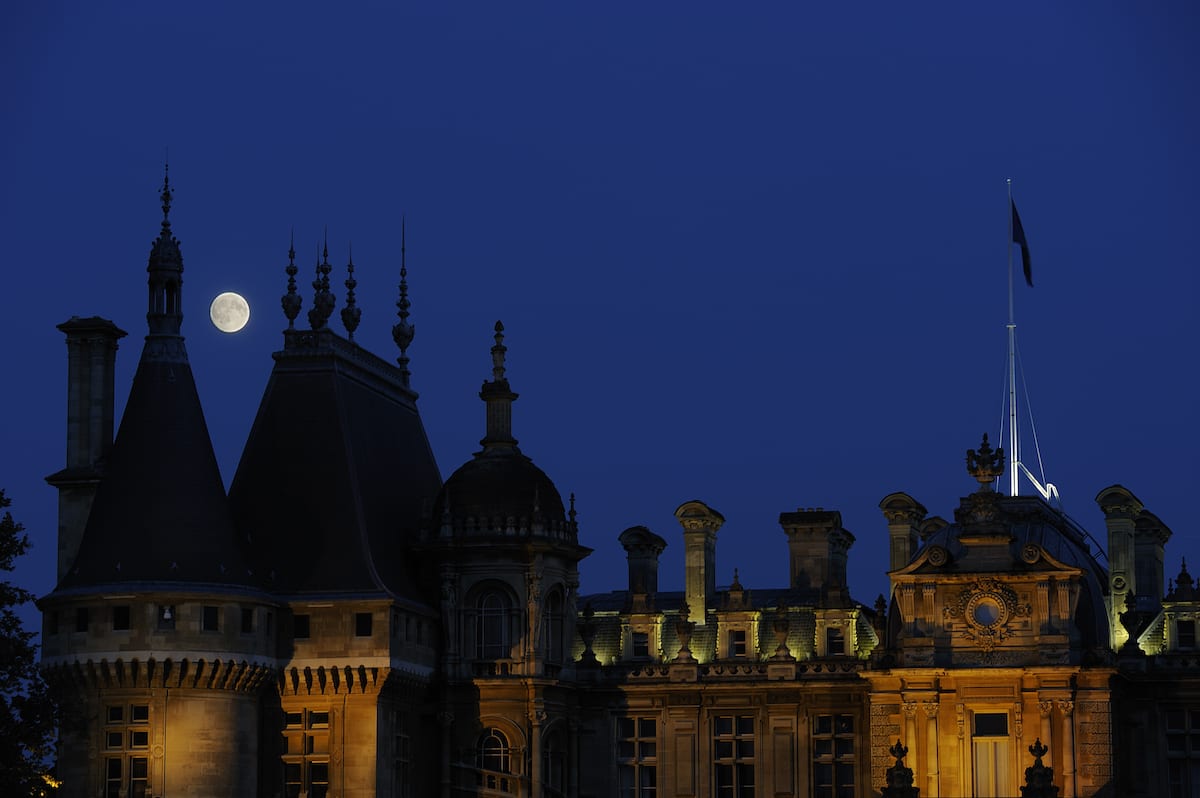 What's on at Waddesdon, August 2019 - Toasting marshmallows at Big Camp in August