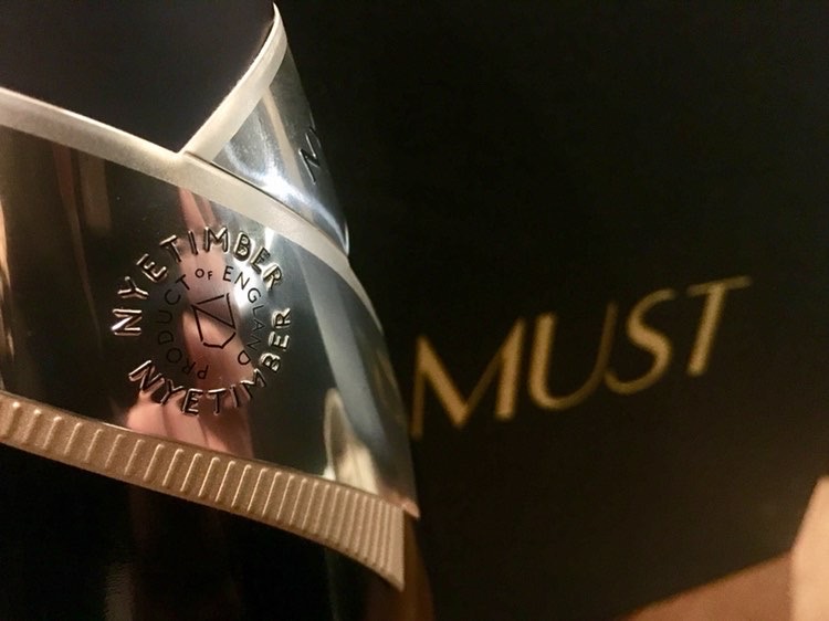 Must Wine Bar welcomes #lunchNbloggers