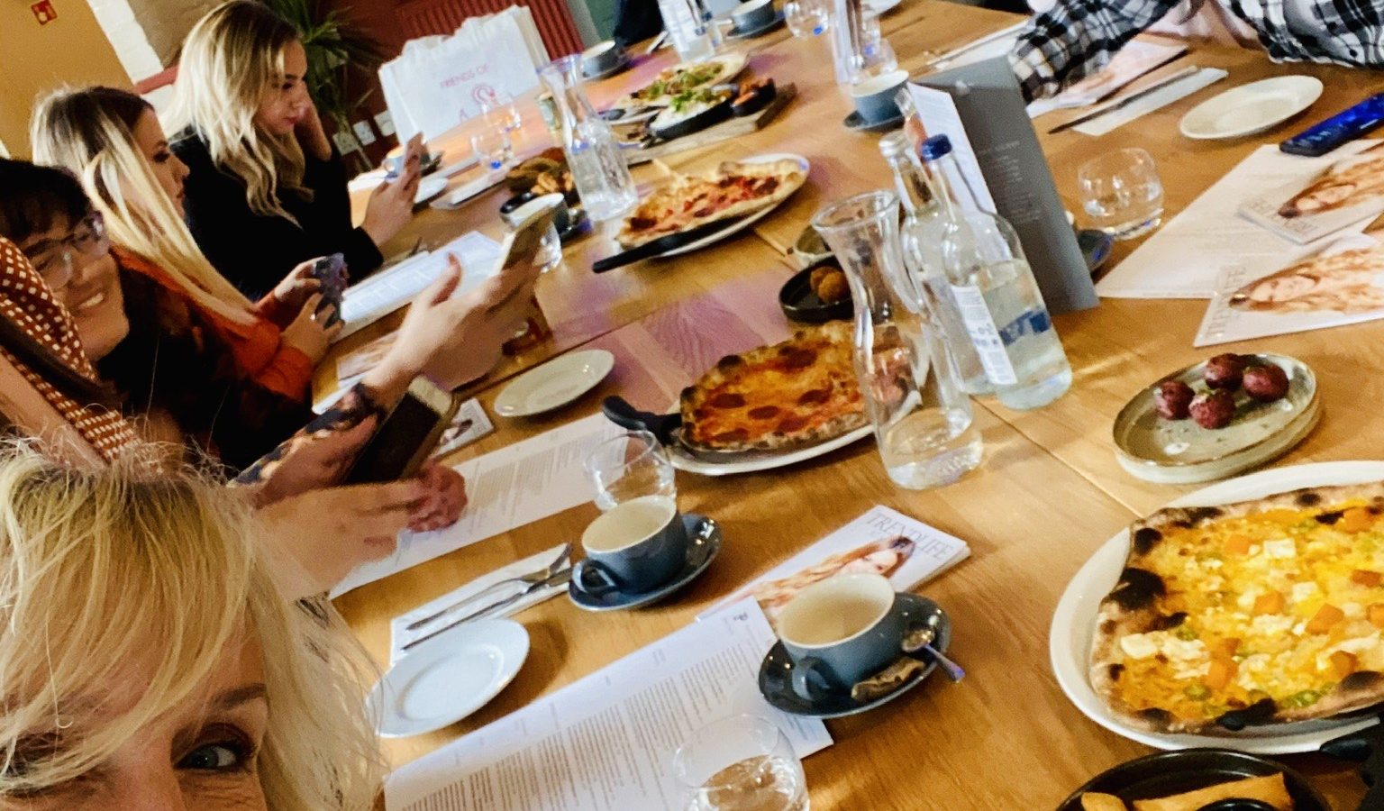 We are excited to announce that we will be hosting an exclusive online #lunchNbloggers Zoom event ahead of our first post-lockdown event in July. 