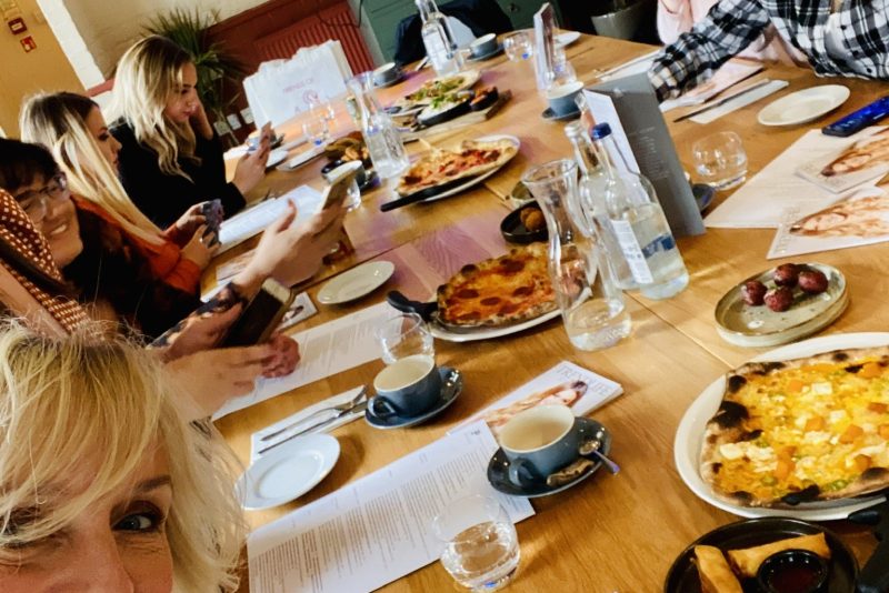 We are excited to announce that we will be hosting an exclusive online #lunchNbloggers Zoom event ahead of our first post-lockdown event in July. 