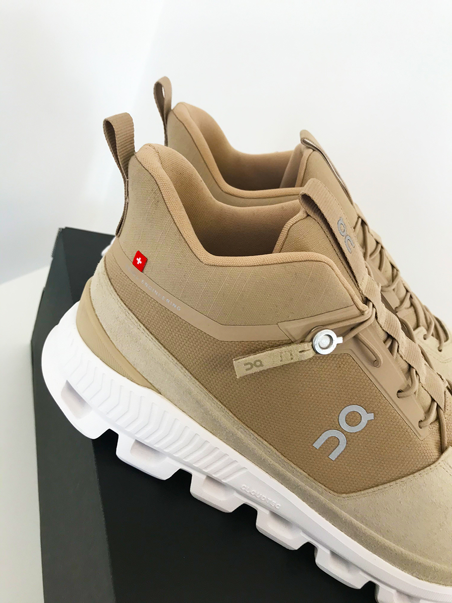 On cloud monochrome review Outlet