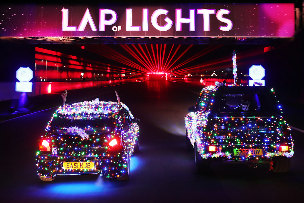 Silverstone’s Lap of Lights Christmas experience was officially opened this evening by the World Championship winning Mercedes-AMG Petronas W10 Formula 1 car driven by Anthony Davidson. 