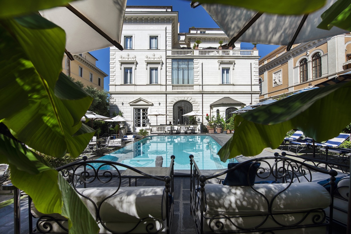 Discover a last-minute summer escape at Palazzo Dama, a boutique hotel in Rome with a hidden pool, fine dining, and access to the city's best events.